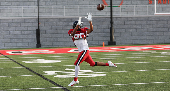 80 Tyus Wills (1)