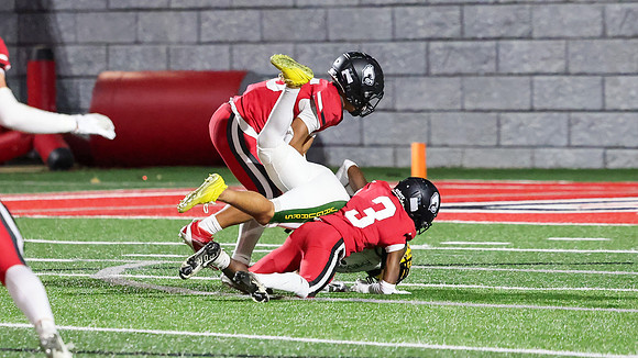 3 Deontae Spivey (4)