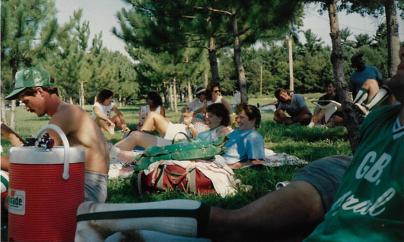 1988 (31)