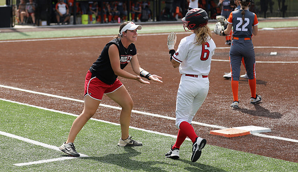 6 Carly Gross (17)