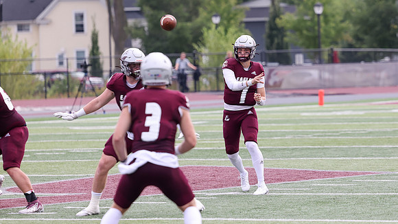 7 Zach Weir (14)