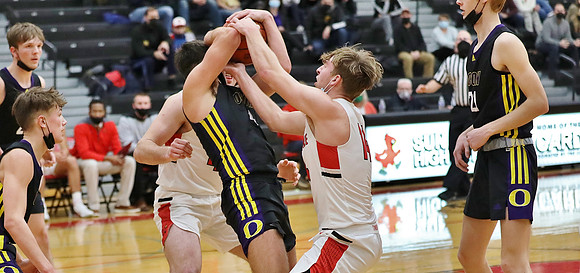 14 Ben Olson (46)