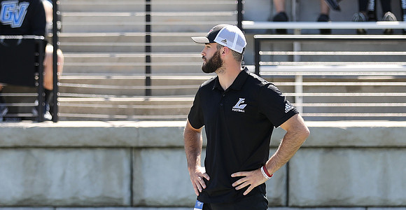 COACH Cam Egan  (3)