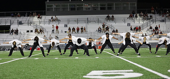 8-26-21 VARSITY Dance at Varsity Football Game  (75)