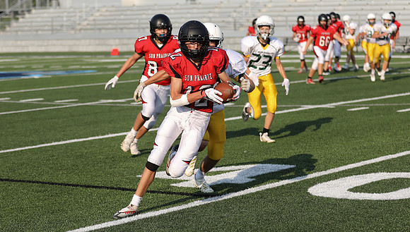 9-8-22 Freshman  JV2 vs. Beaver Dam  (10)
