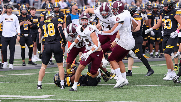 31 Jared Pelishek (2)