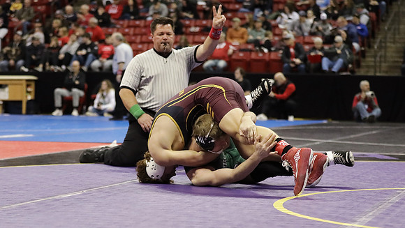 Waterloo 160 lbs. Trevor Firari Match #1 State Tournament 2023  (32)
