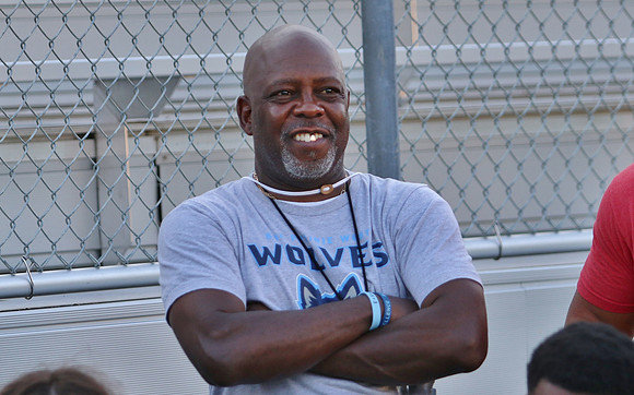 Coach Willie Hull (3)
