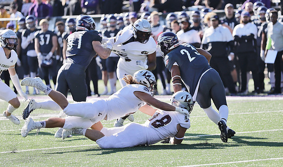 11-6-21 vs. UW Whitewater (41)