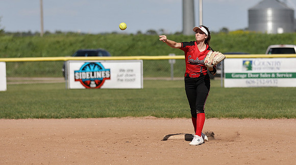 vs. Janesville Parker 5-26-21 (8)