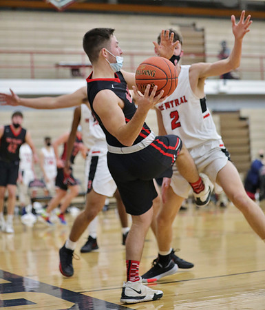 11 Durlin Radlund  vs. La Crosse Central  (3)