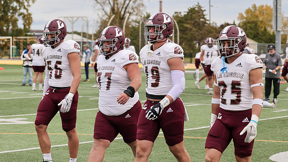 25 Aaron Schmitz (9)