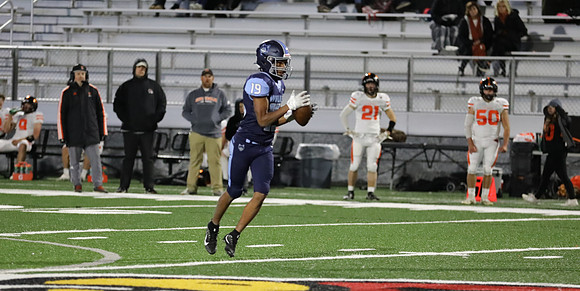 19 Daniel Wilson (4)
