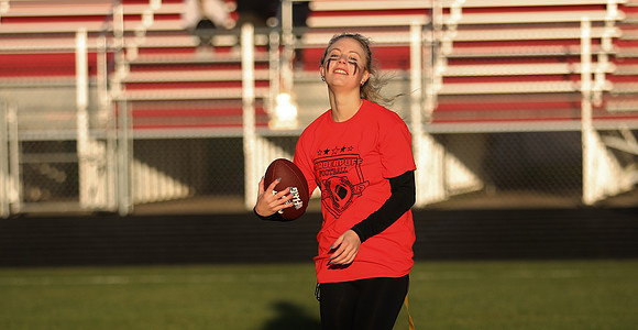 9-26-22 Powderpuff - Homecoming Week  (32)