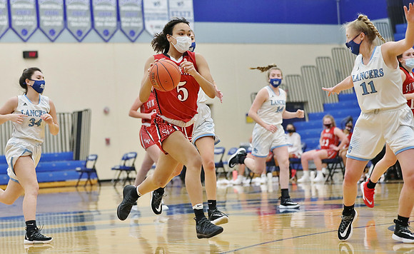 JV vs. Brookfield Central 1-27-21 (32)