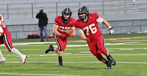 76 Zackery Hackett vs. Verona  (9) - Copy