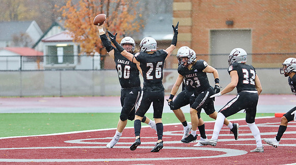 37 Ben Michalowski (10)
