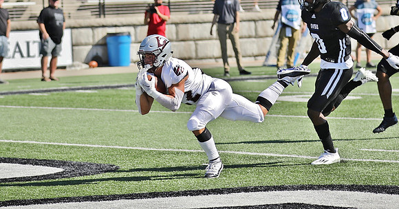 9-18-21 vs. Grand Valley State Michigan     (86)