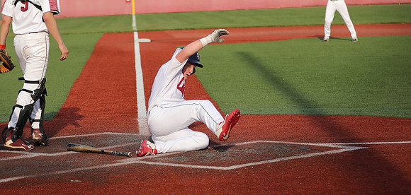 2 Davis Hamilton (49)