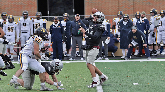 11-13-21 vs. UW Eau Claire  SENIOR DAY & ARMED FORCES DAY  (88)