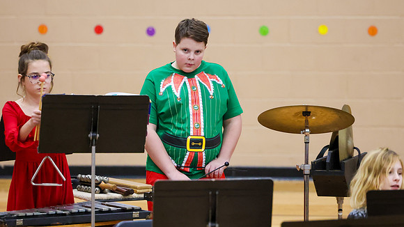 12-17-24 Cullen School Holiday Concert (19)
