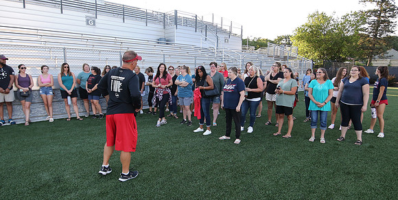 8-10-22 Impactful Woman at Practice Night  (4)