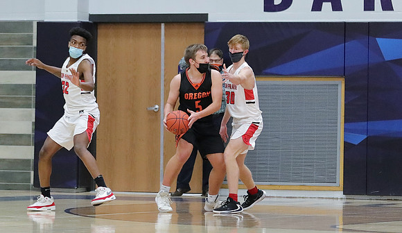 30 Andy Bergquist  vs. Oregon (11)