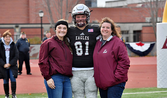 Senior Night 11-3-18 (119)