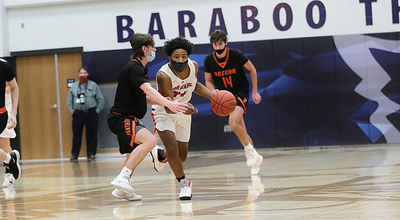 24 Jayvyn Garwo vs. Oregon  (4)
