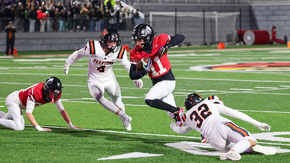 11 Jacoby Moore (6)