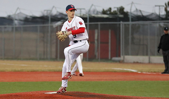 9 Evan Richmond  (41)