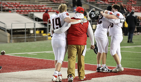 Coach Jeff Russell (4)
