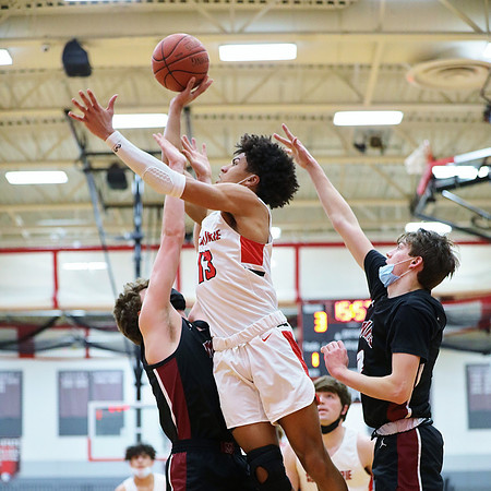 13 Tyus Wills  (21)
