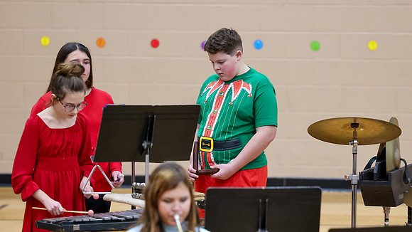 12-17-24 Cullen School Holiday Concert (34)