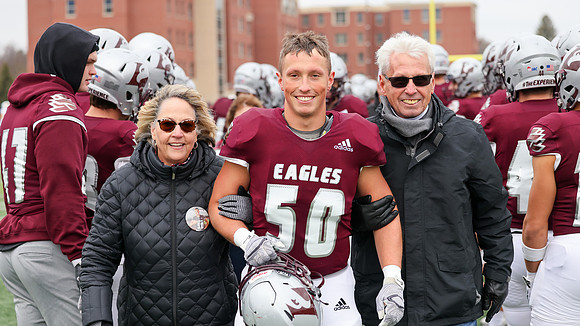 50 Connor Fahnrich (29)