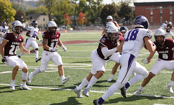 28 Tyler Stubbendick (31)