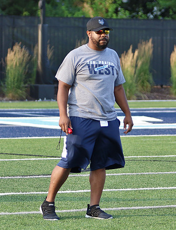Coach Demetrius Wade  (4)
