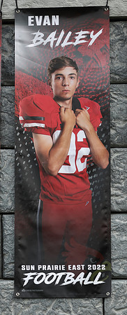 82 Evan Bailey  (9)