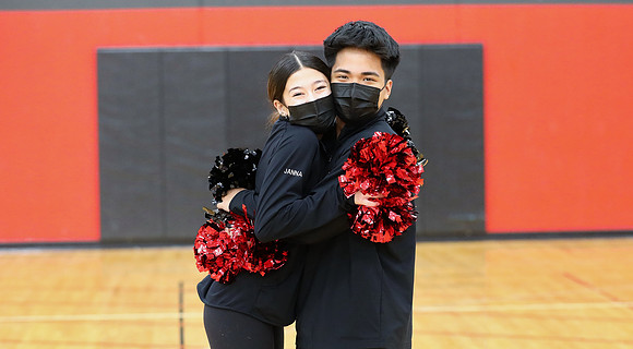 1-21-22 VARSITY Dance at Varsity Basketball Game  (4)