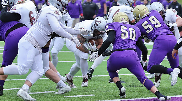 37 Ben Michalowski (10)