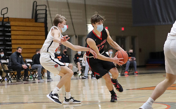 10 Ethan Metz vs. Burlington (7)
