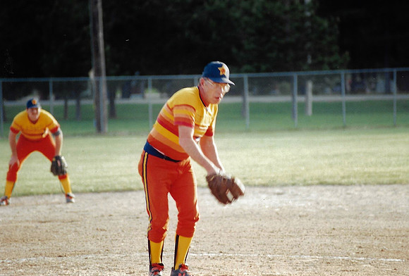 1985 (38)