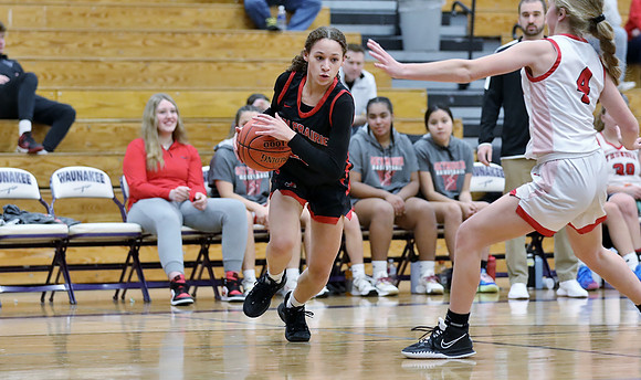 12-28-22 VARSITY vs. Seymour at Waunakee Holiday Tournament  (65)