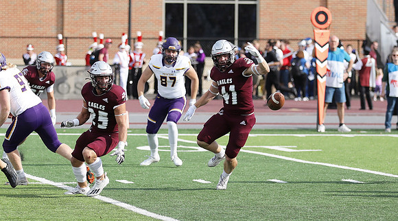 25 Aaron Schmitz (9)