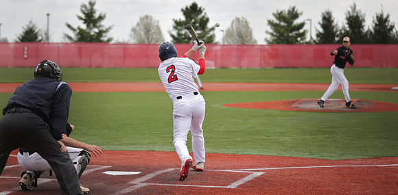 2 Davis Hamilton (15)