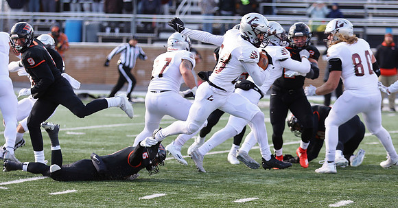 11-19-22 Playoff Round 1 vs. Wartburg College (60)
