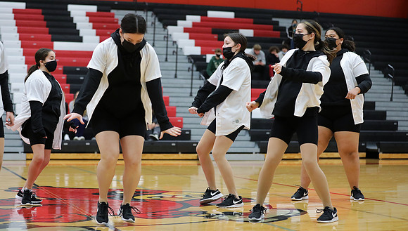 JV Dance 1-13-22 at JV Basketball Game  (59)