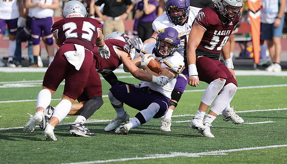 25 Aaron Schmitz (7)