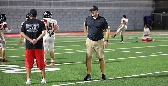 Coach Chris Alexander (10)