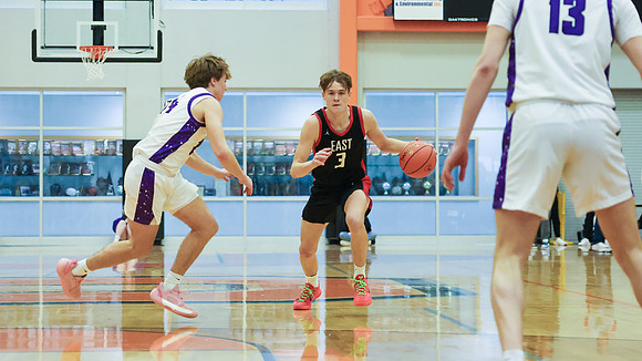 VARSITY Sectional Final vs. Waunakee (39)